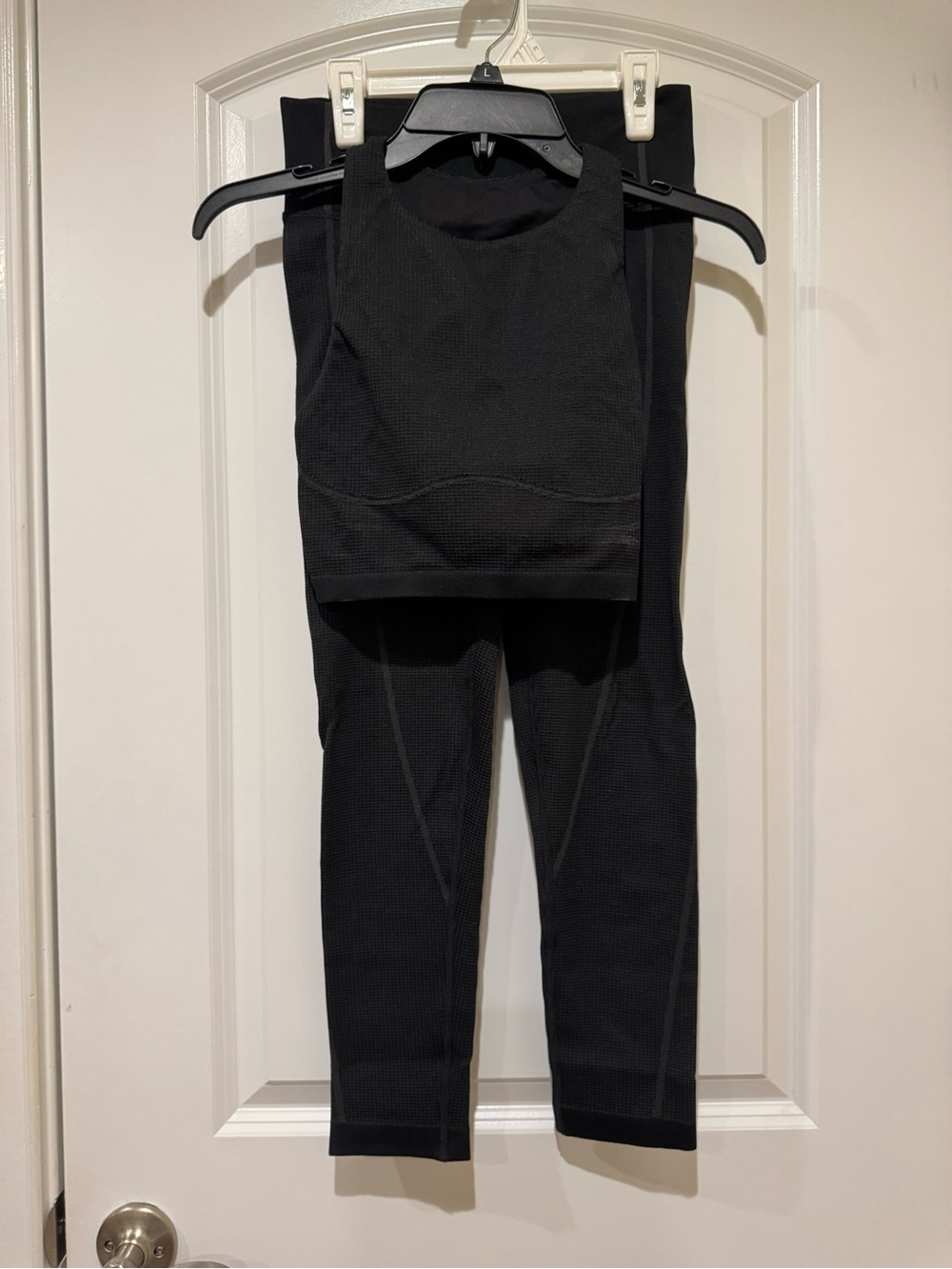 aerie Black Seamless Legging and Crop Tank/LongLine Sports Bra Set